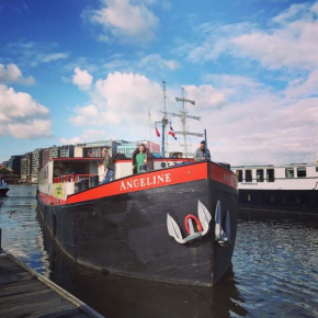 Hotelboat Angeline, Amsterdam